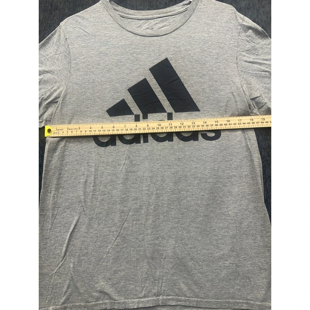 Adidas Amplifier Tee Shirt Mens Medium Gray Cotton Performance Badge Of Sport